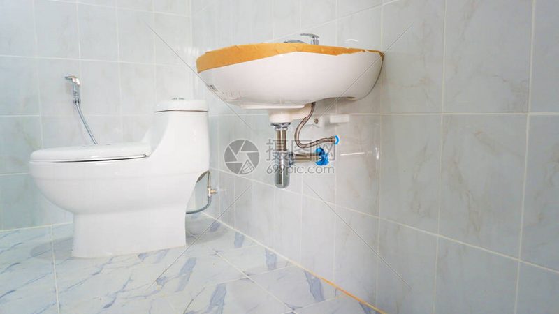 揭秘镜柜选购之谜：如何挑选十大品牌中的佼佼者